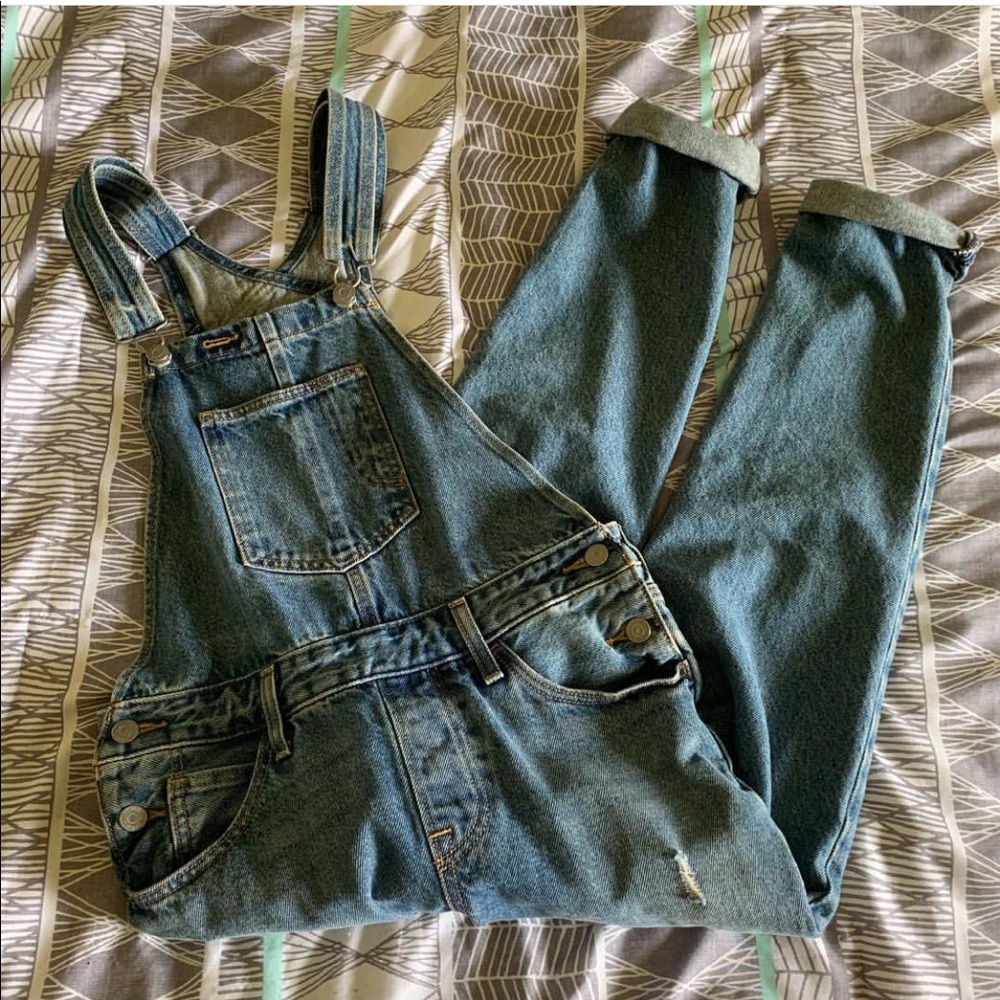 Levi’s overalls
